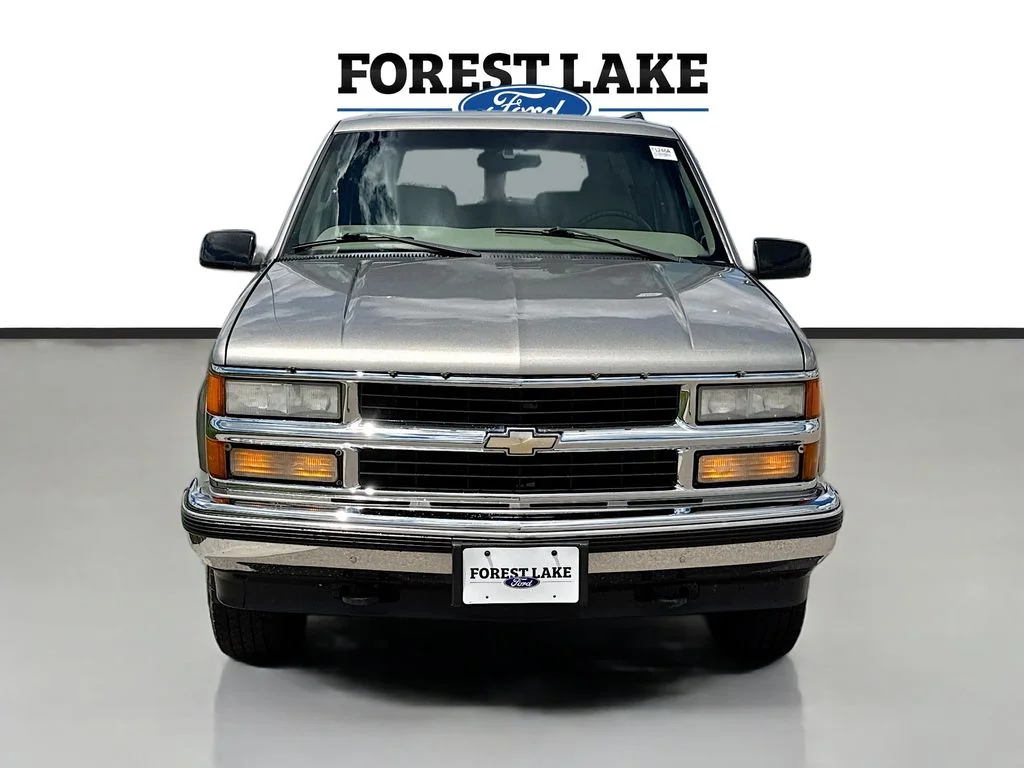 Used 1999 Chevrolet Suburban Base with VIN 1GNFK16R6XJ449730 for sale in Forest Lake, Minnesota
