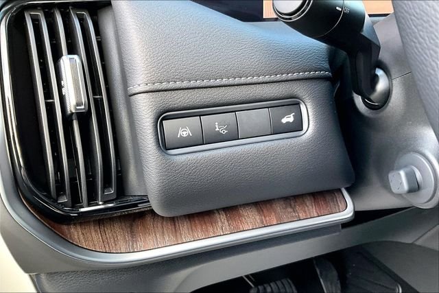 New 2026 Nissan Armada SL 4D Sport Utility