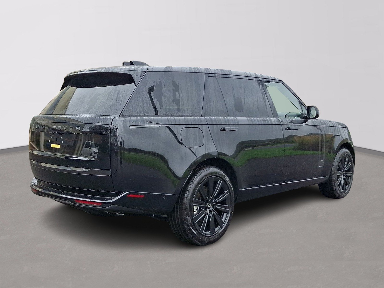 New 2027 Santorini Black Land Rover  image 3