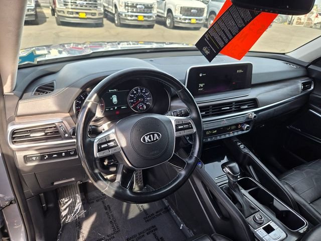 Used 2020 Silver Kia SX image 6
