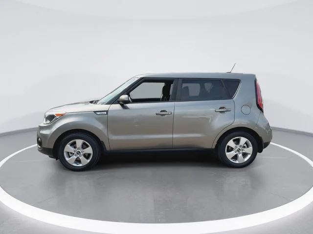 Used 2017 Gray Kia Base image 5