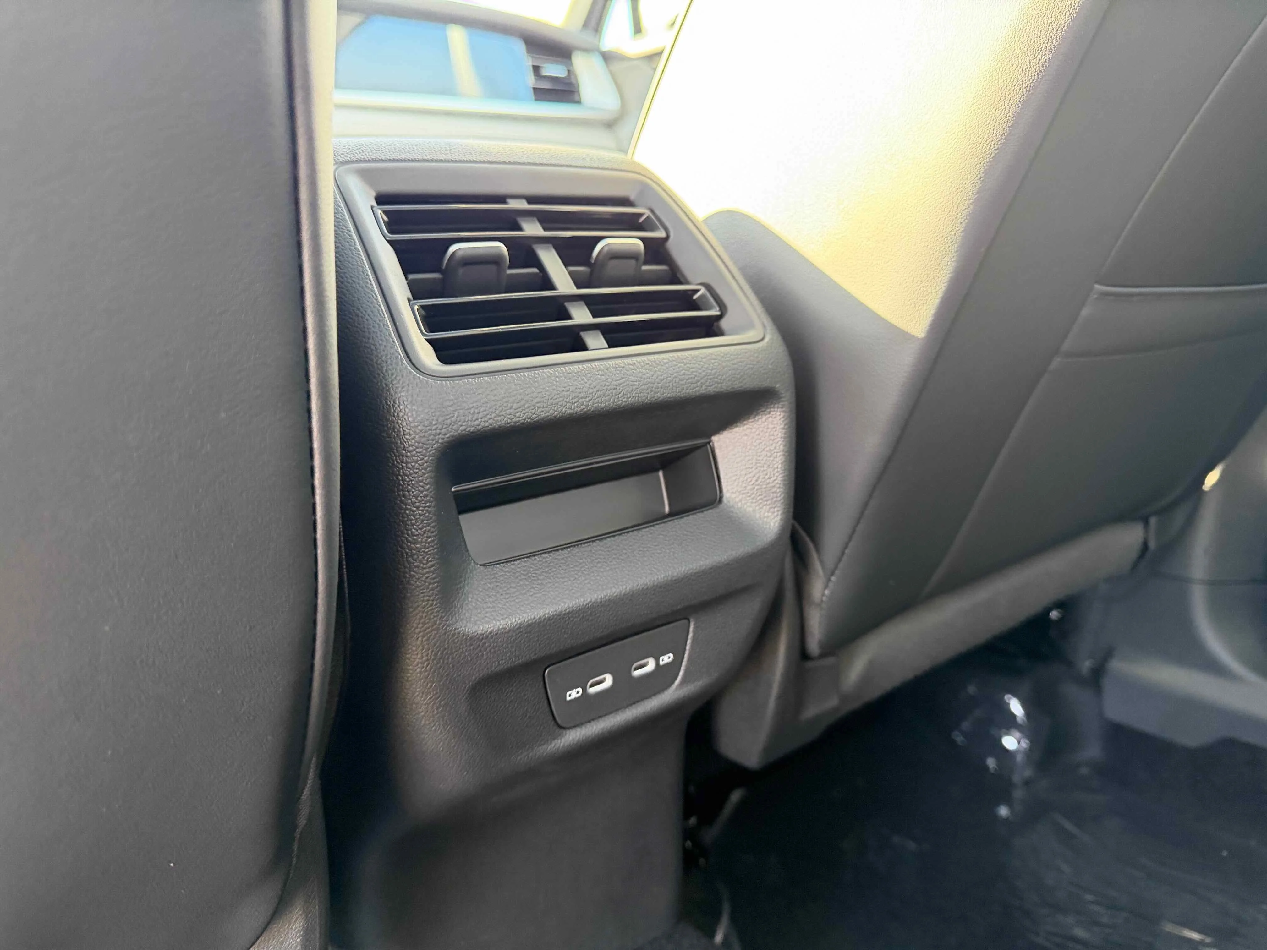 New 2026 Silver Volkswagen SE image 29