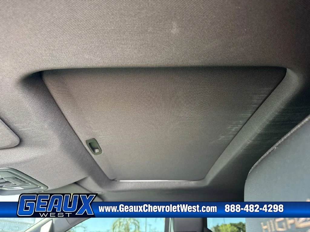 Used 2025 Black Chevrolet High Country image 25