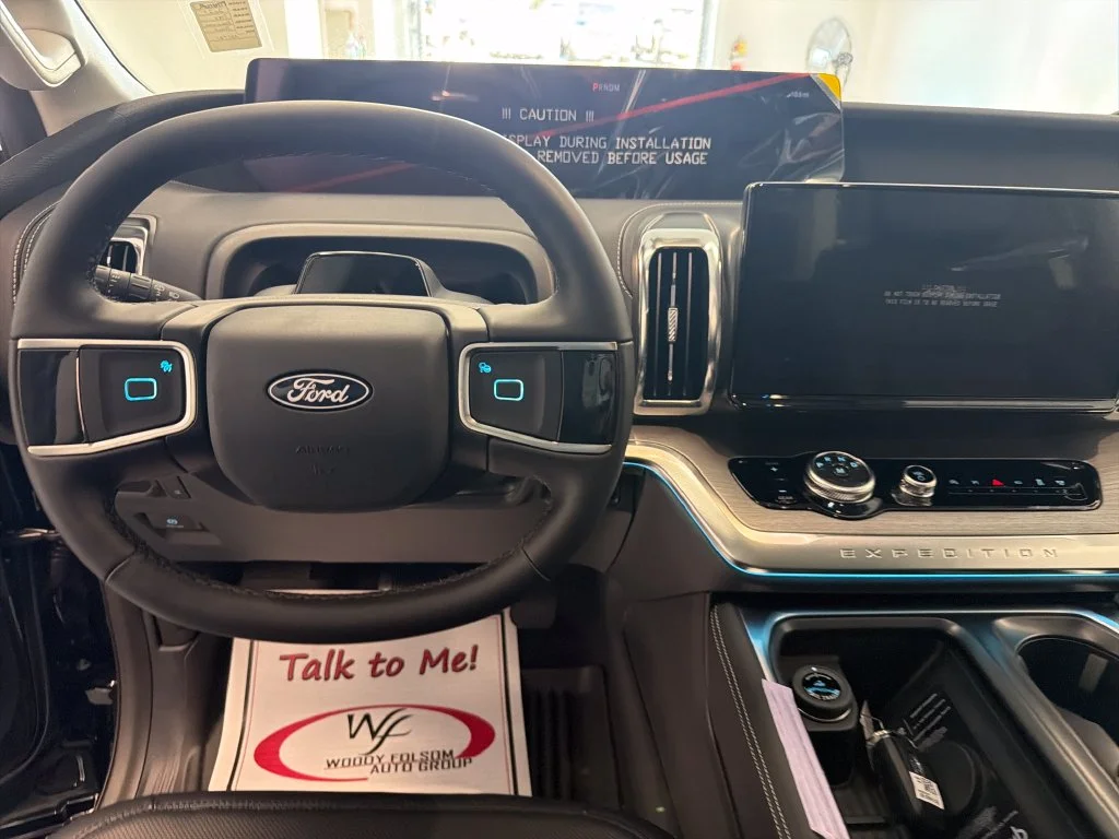 New 2027 Agate Black Metallic Ford MAX Platinum image 18