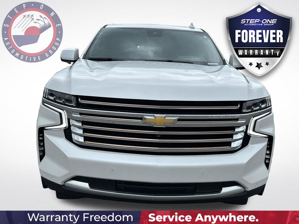 Used 2024 Beige Chevrolet High Country image 11