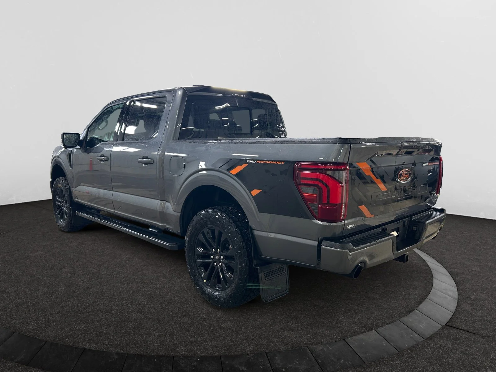 New 2026 Carbonized Grey Metallic Ford Lariat image 3