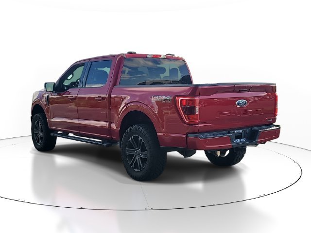 Used 2021 Red Ford XLT image 3