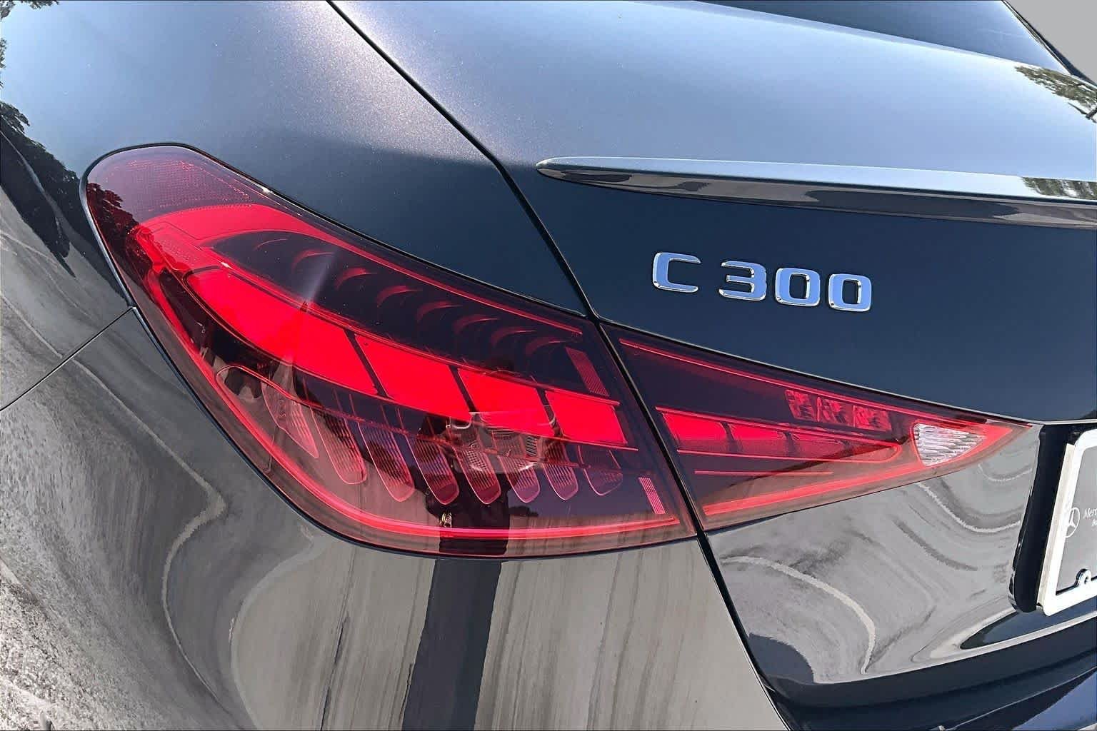 Used 2026 Graphite Grey Metallic Mercedes-Benz C 300 image 28