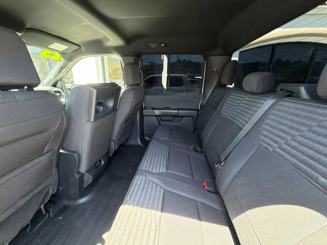 Used 2023 OXFORD WHITE Ford XL image 25