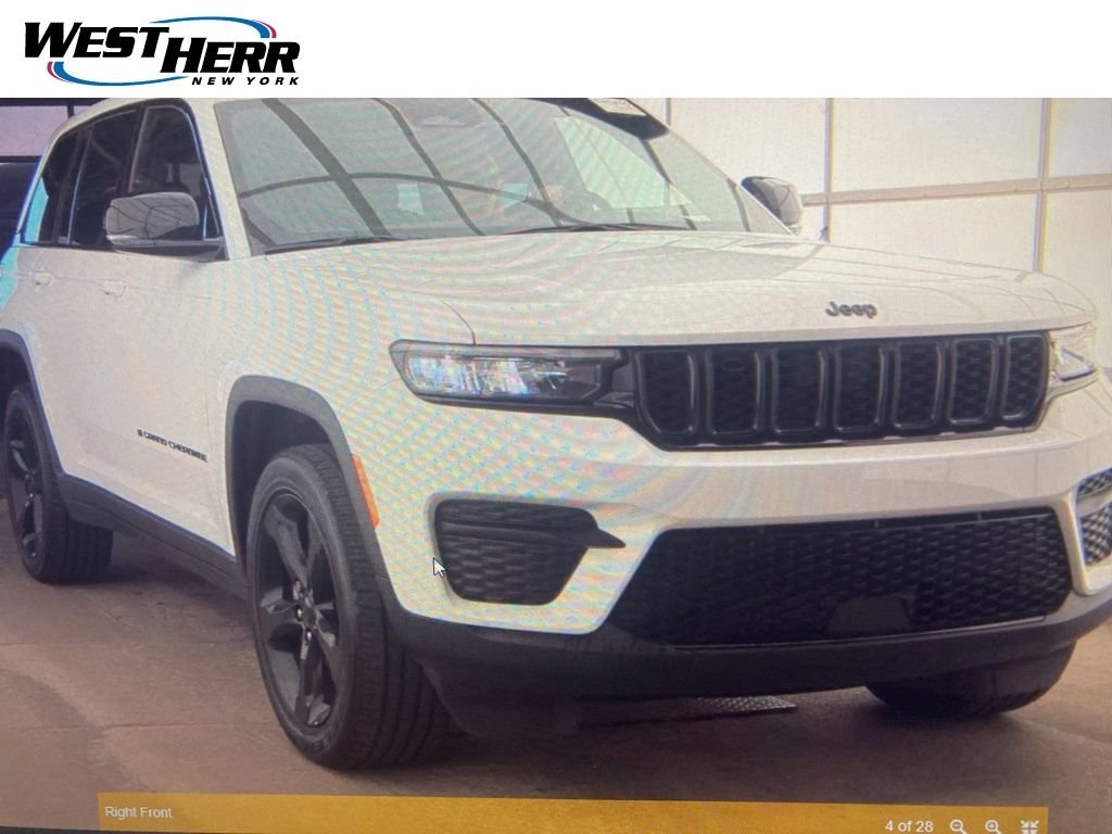 2024 Jeep Grand Cherokee Altitude X 4x4's photo