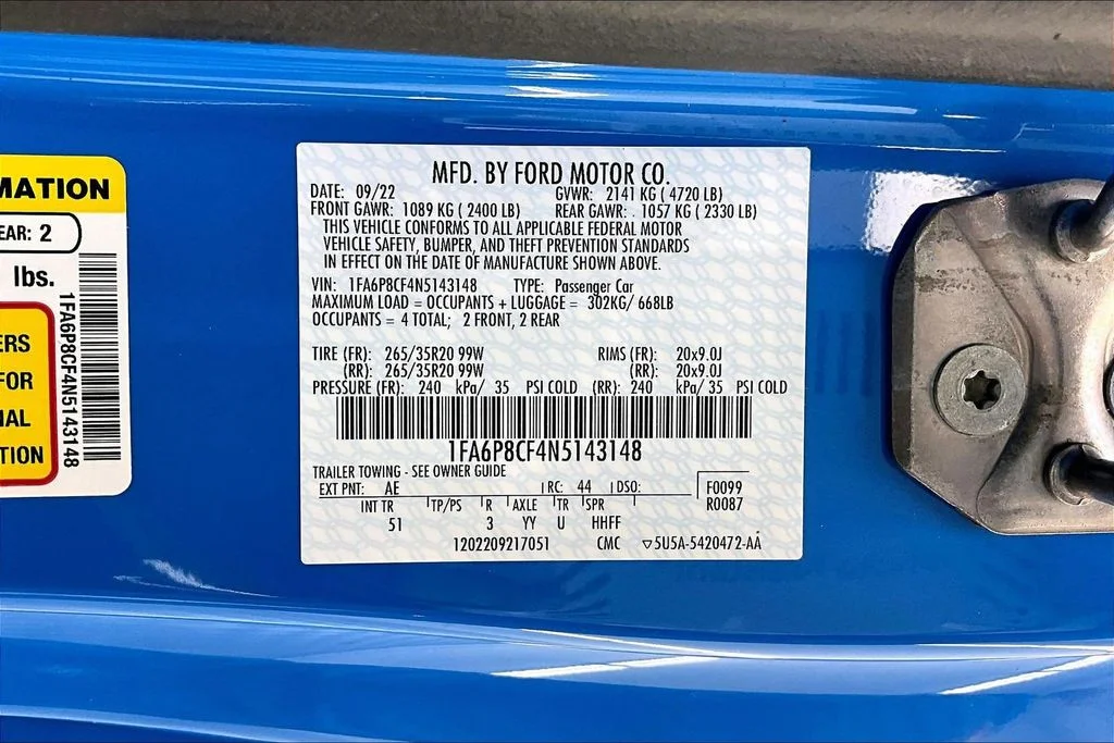 Certified Used 2022 Grabber Blue Ford GT Premium image 34
