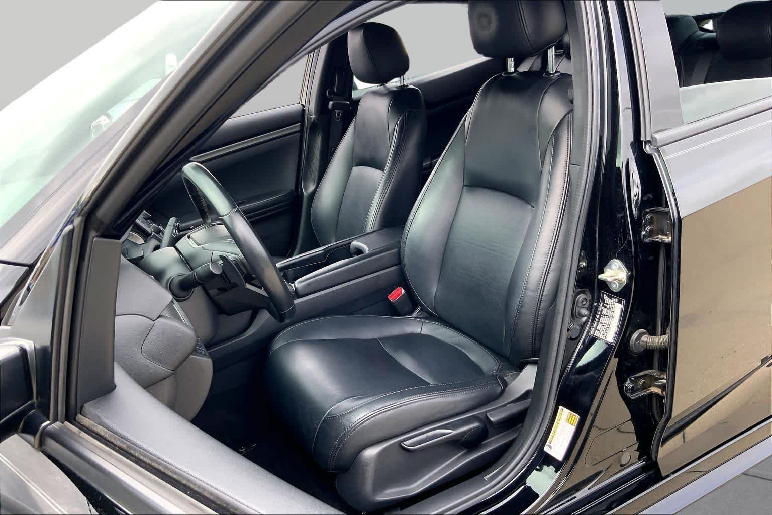 Used 2019 Crystal Black Pearl Honda Sport image 8