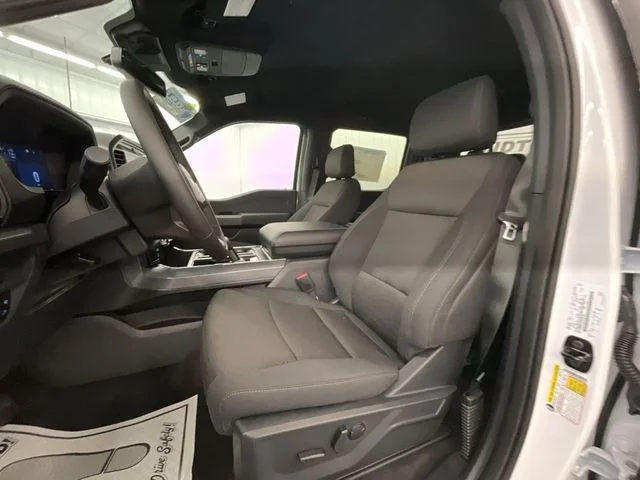 New 2026 White Ford XLT image 11