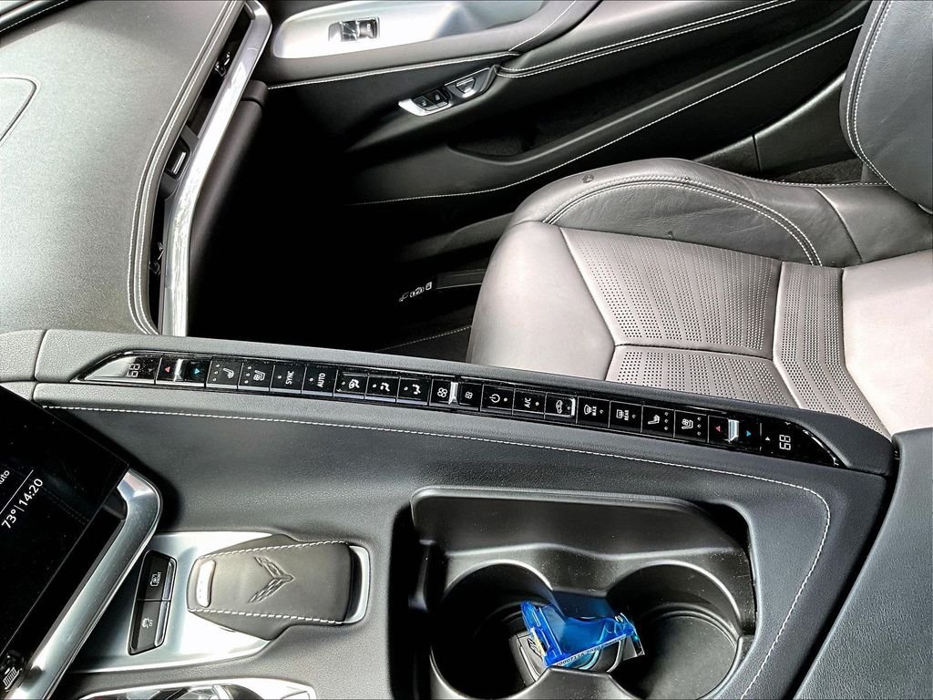 Used 2020 Shadow Gray Metallic Chevrolet Stingray image 24