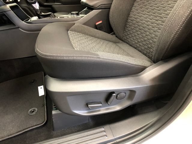 New 2026 Beige Ford XLT image 11