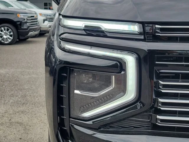 New 2026 Black Chevrolet High Country image 7