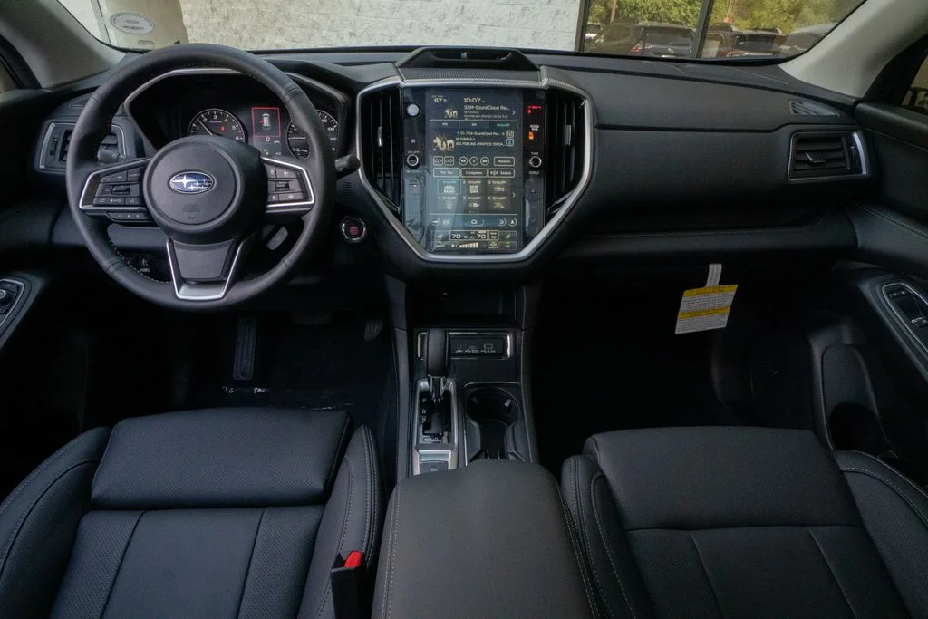 New 2026 CRYSTAL BLACK SILICA Subaru Limited 7-Passenger image 19