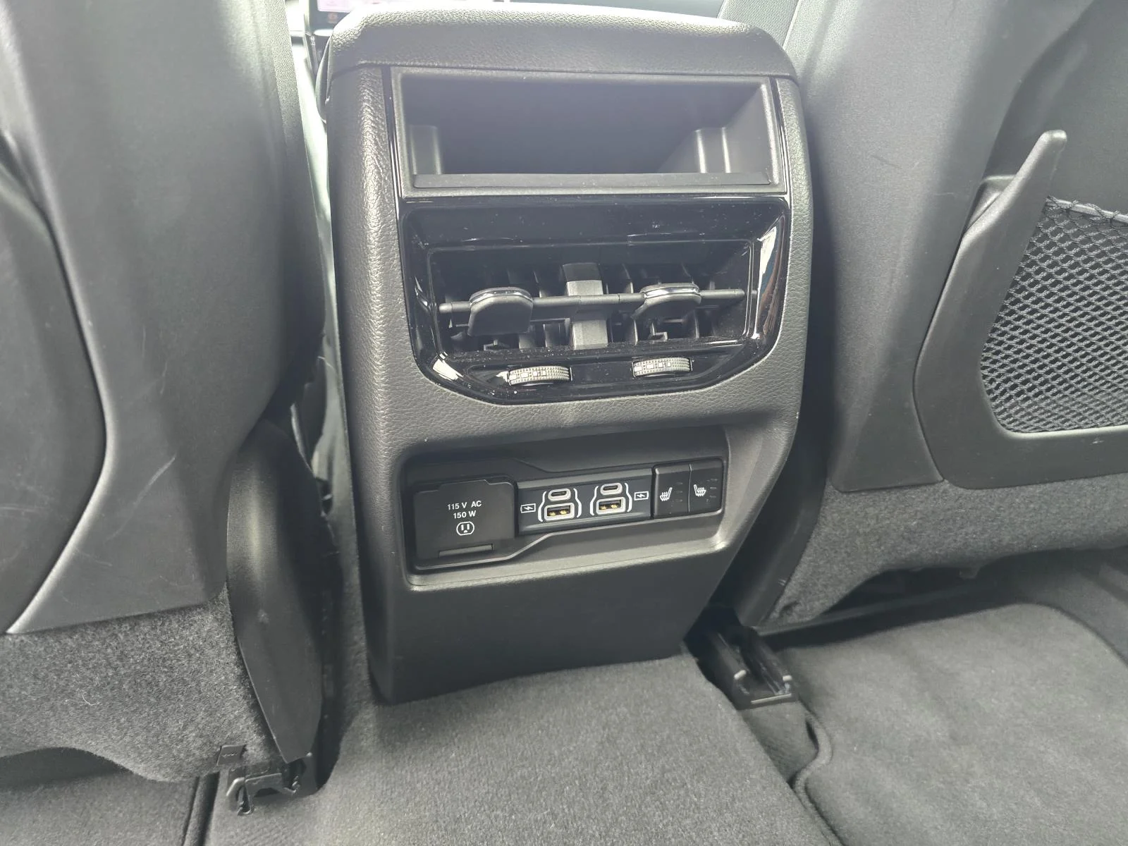 Used 2024 Black Jeep Limited 4x4 image 12