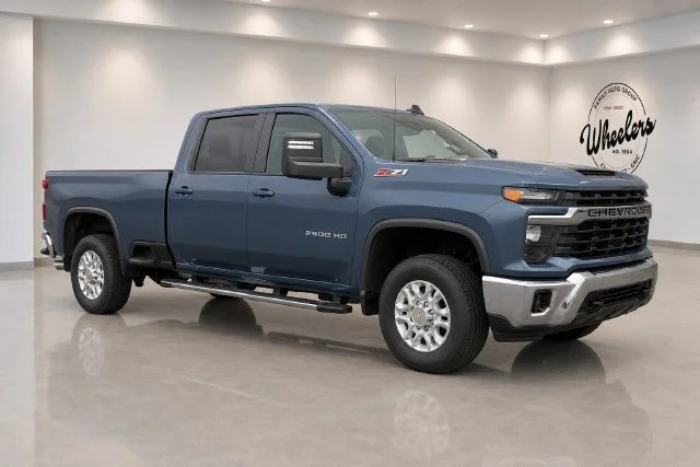 Used 2024 Lakeshore Blue Metallic Chevrolet LT image 2