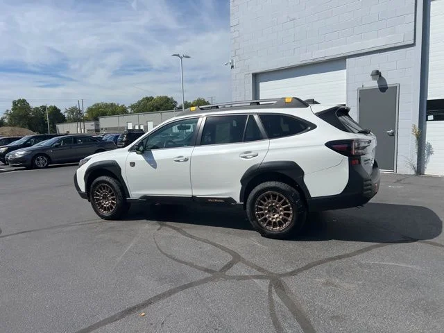 Used 2023 White Subaru Wilderness image 13