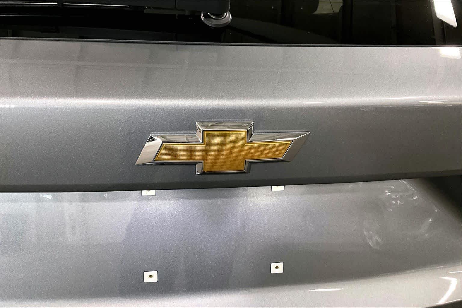 Used 2026 Sterling Gray Metallic Chevrolet LS image 10