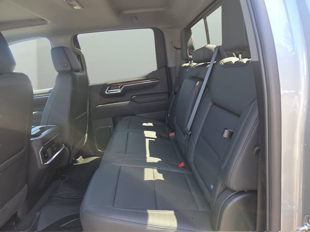 New 2026 Sterling Metallic GMC Elevation image 21