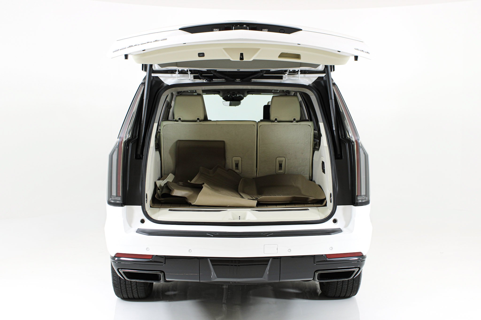 Used 2025 Crystal White Tricoat Cadillac Sport Platinum image 53