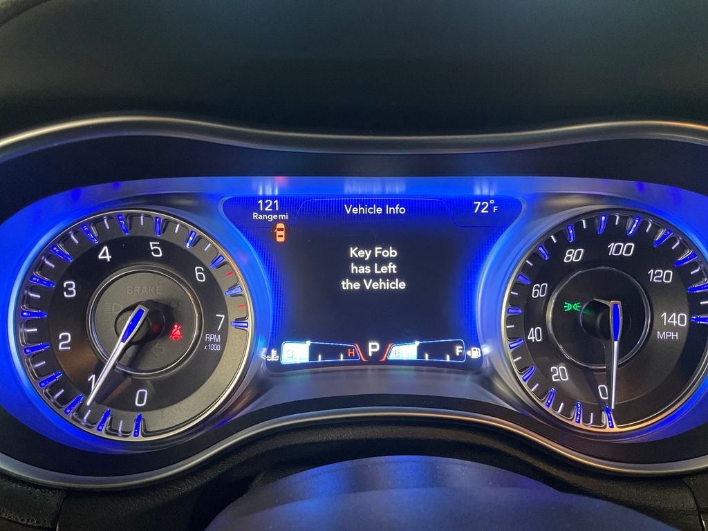 Used 2017 Gray Chrysler Limited image 21