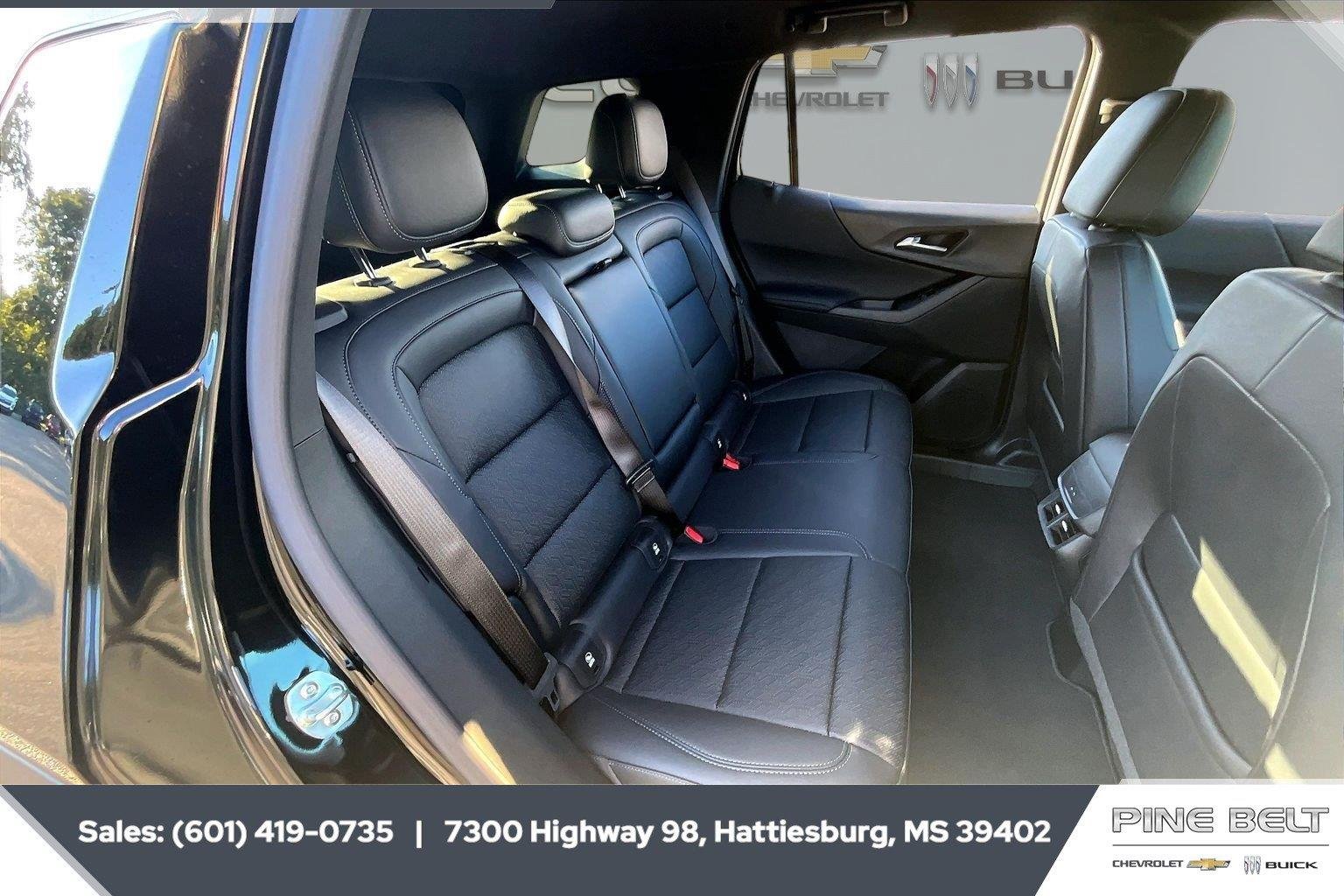 2027 Chevrolet Equinox LT - Photo 20