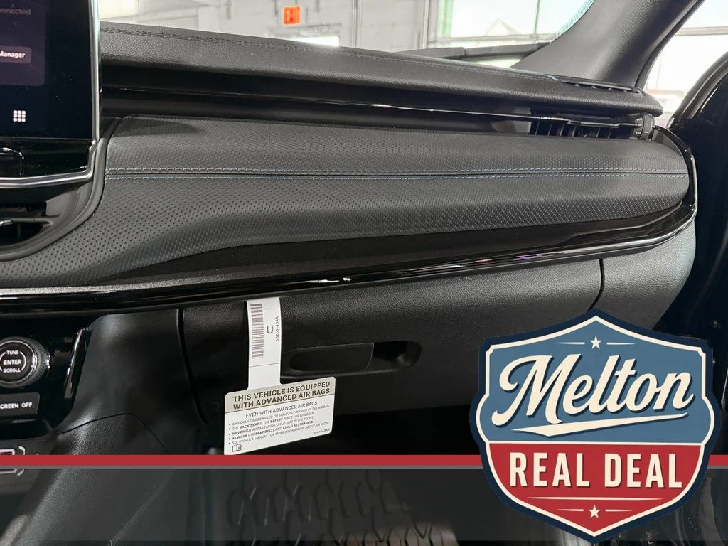 New 2025 Black Jeep Latitude image 36