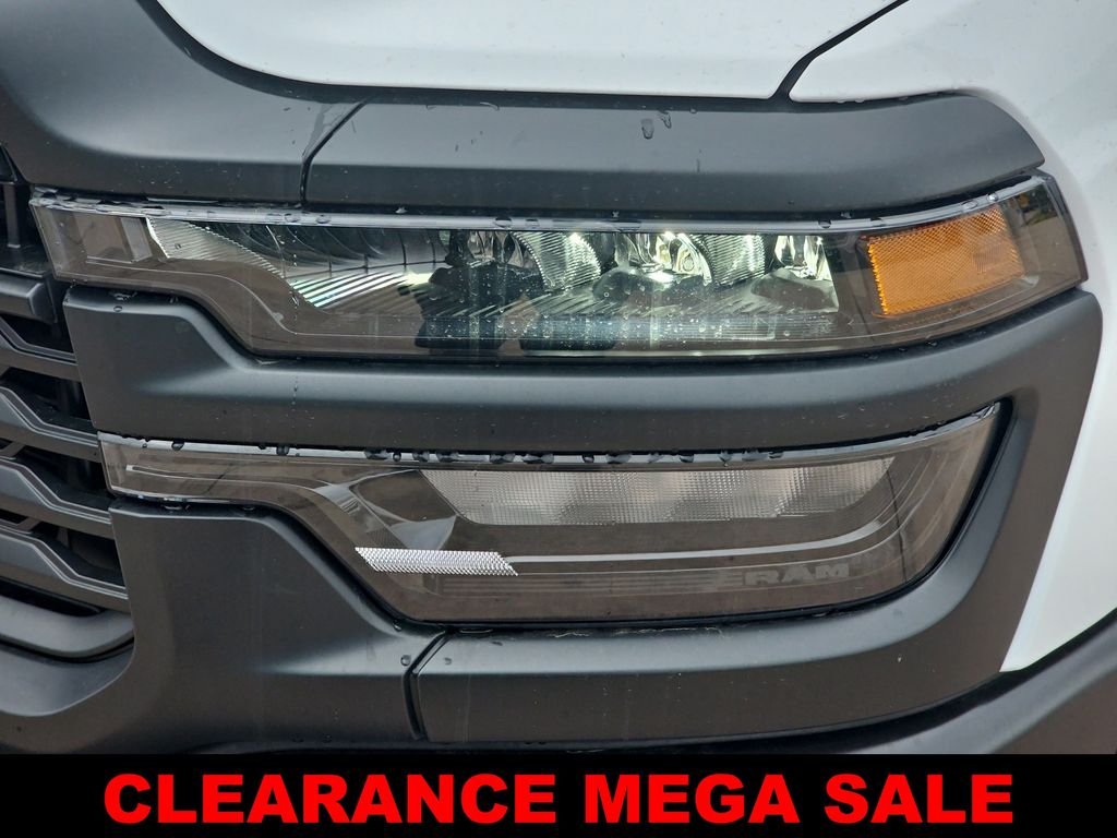 2025 RAM 3500 Chassis Tradesman - Photo 33
