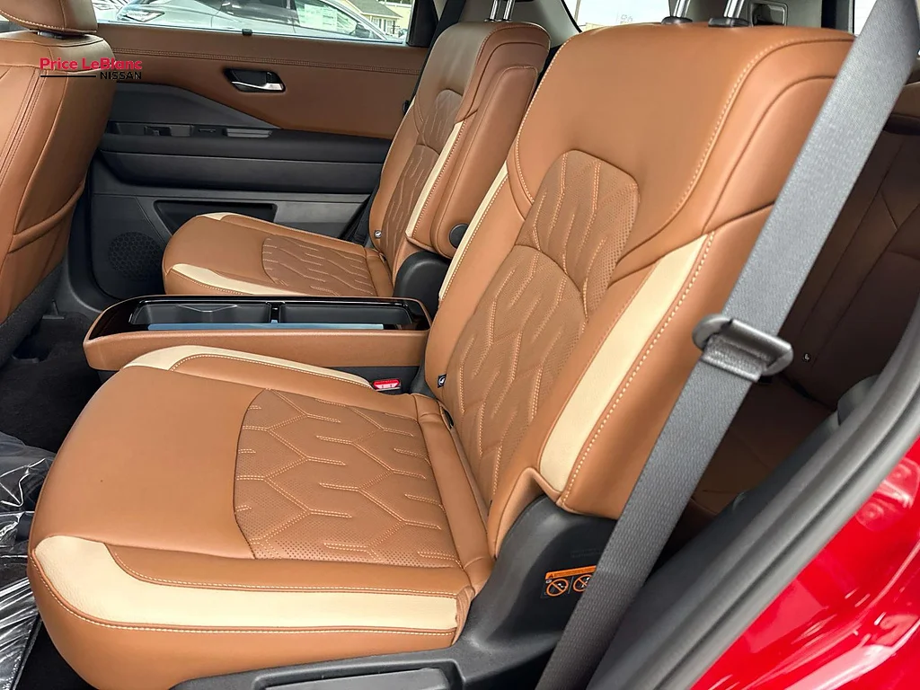 New 2026 Scarlet Ember Tintcoat Nissan Platinum image 7