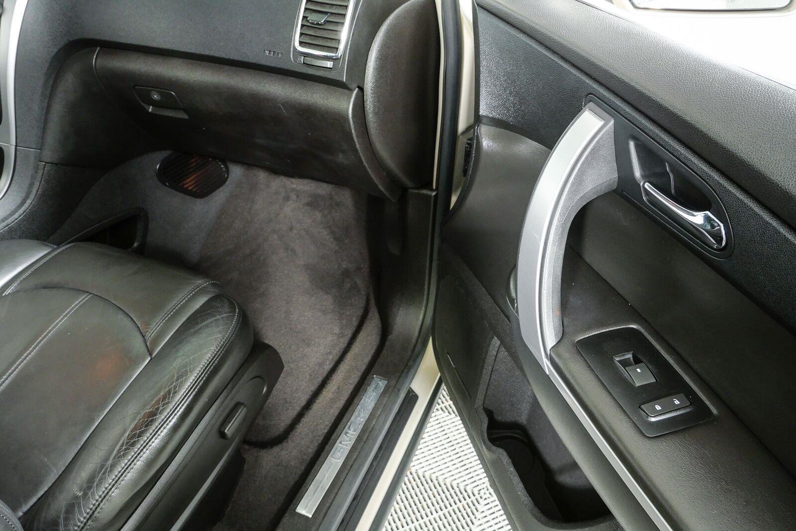 Used 2008 Gold Mist Metallic GMC SLT1 image 23