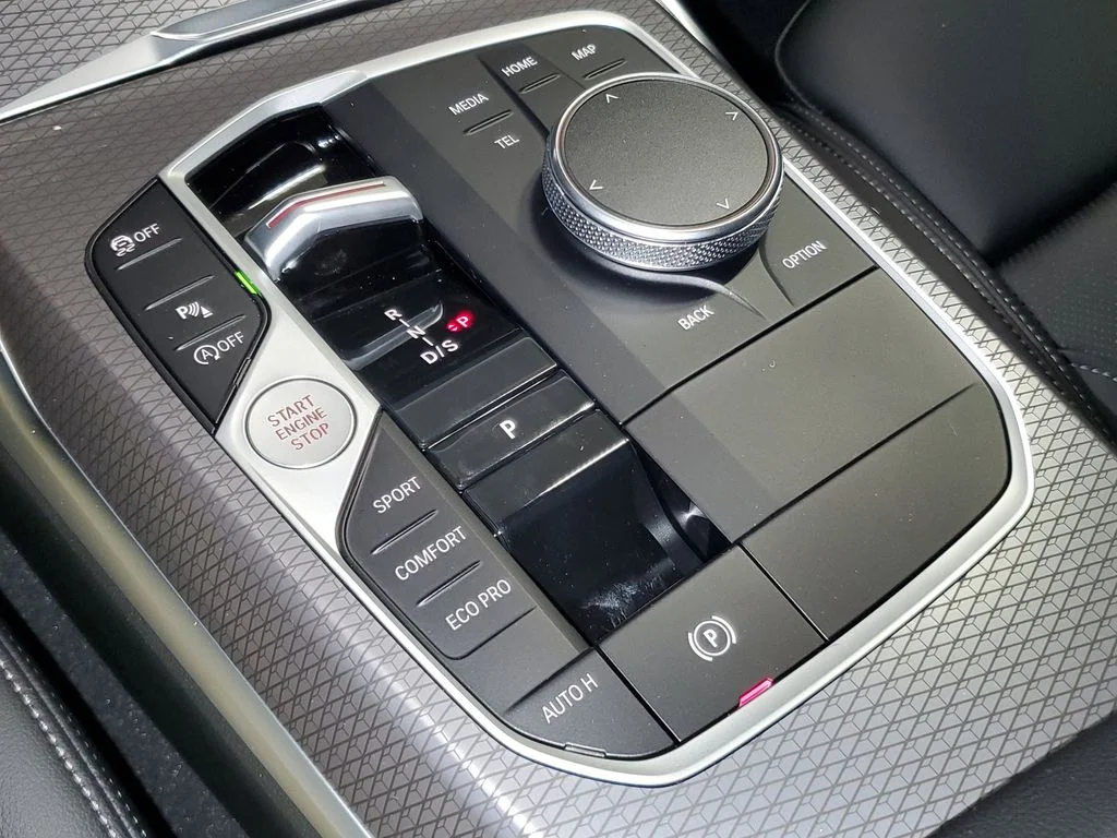 New 2026 Skyscraper Grey Metallic BMW 330i image 26
