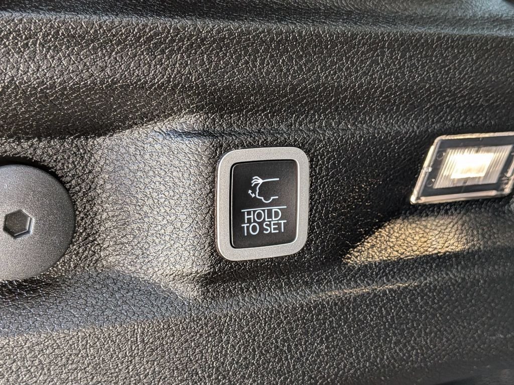Used 2023 Black Jeep Limited image 10