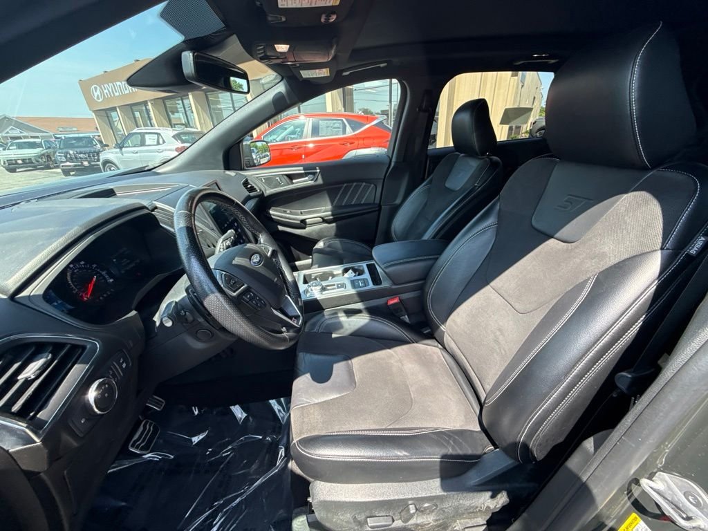 2022 Ford Edge ST - Photo 17