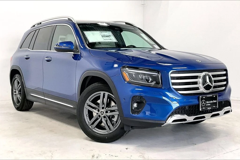 New 2026 Starling Blue Metallic Mercedes-Benz GLB 250 image 13