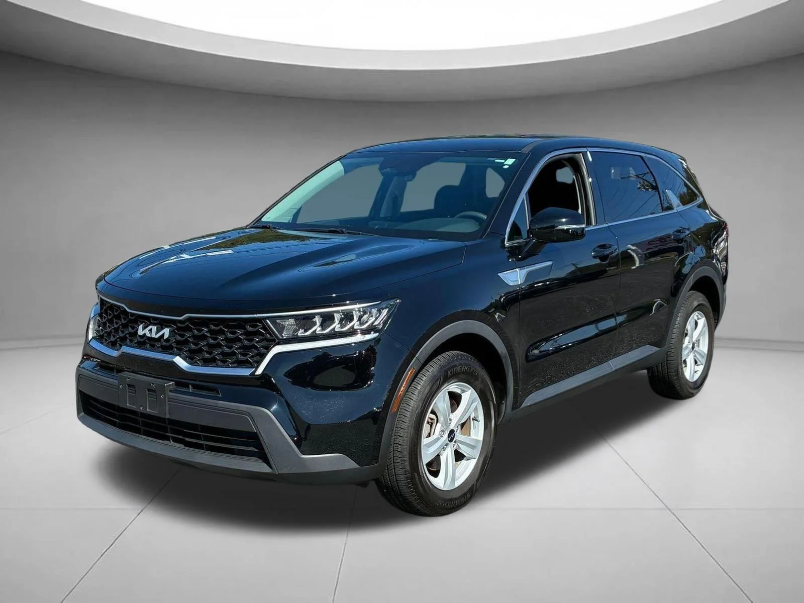 Used 2022 Ebony Black Kia LX image 1