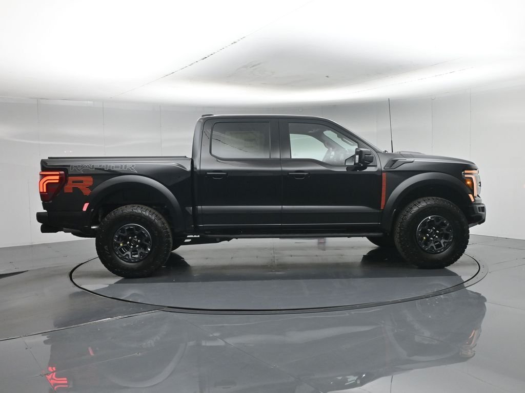 New 2026 Agate Black Metallic Ford Raptor image 29
