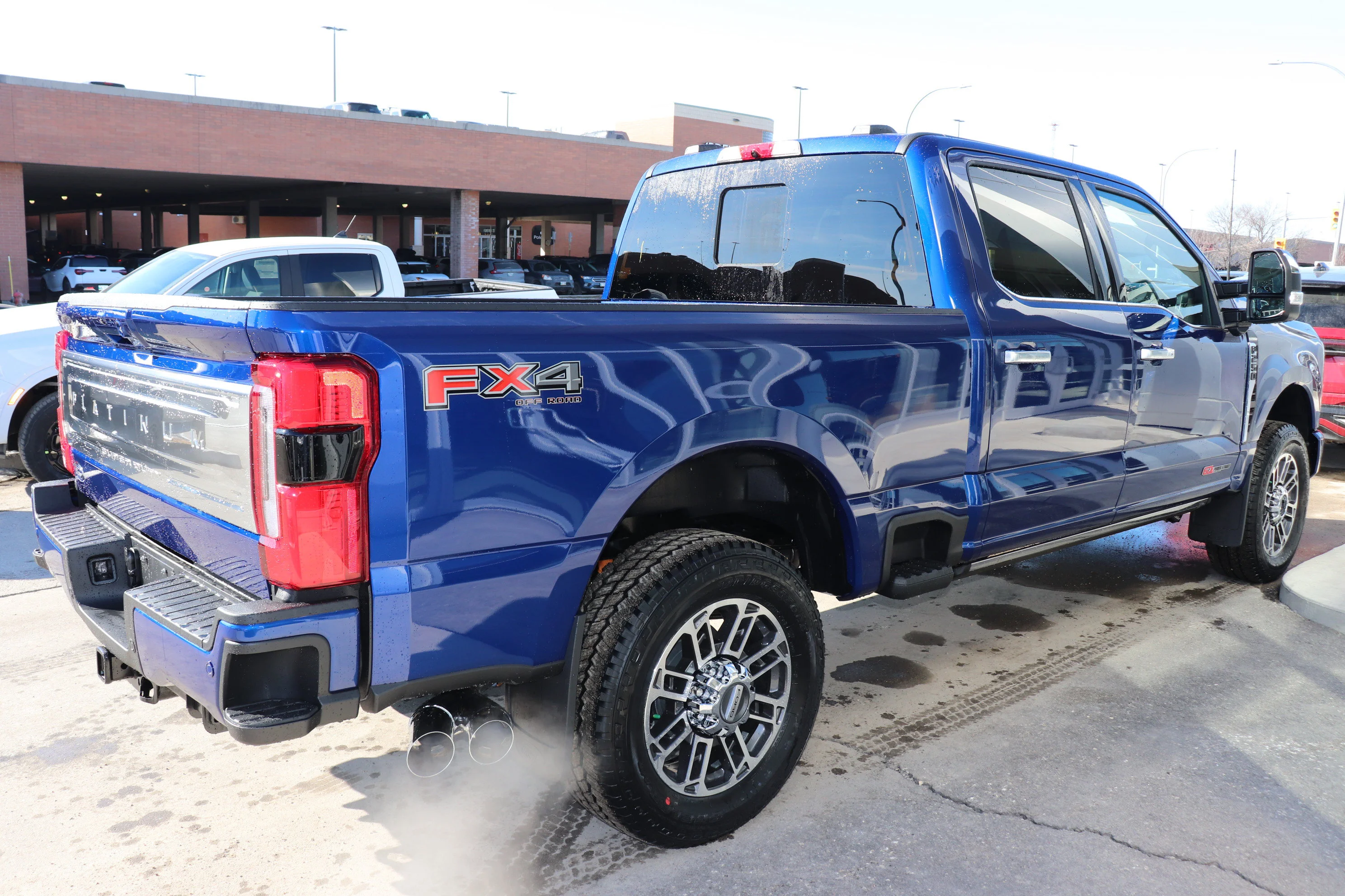 New 2026 ARGON BLUE METALLIC Ford Platinum image 4