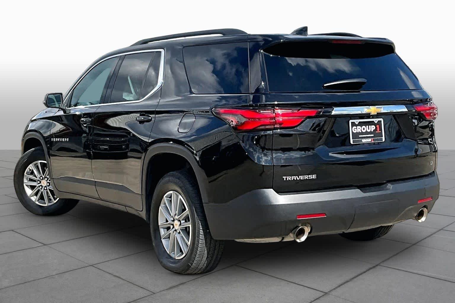 Used 2023 Mosaic Black Metallic Chevrolet LT Cloth image 12