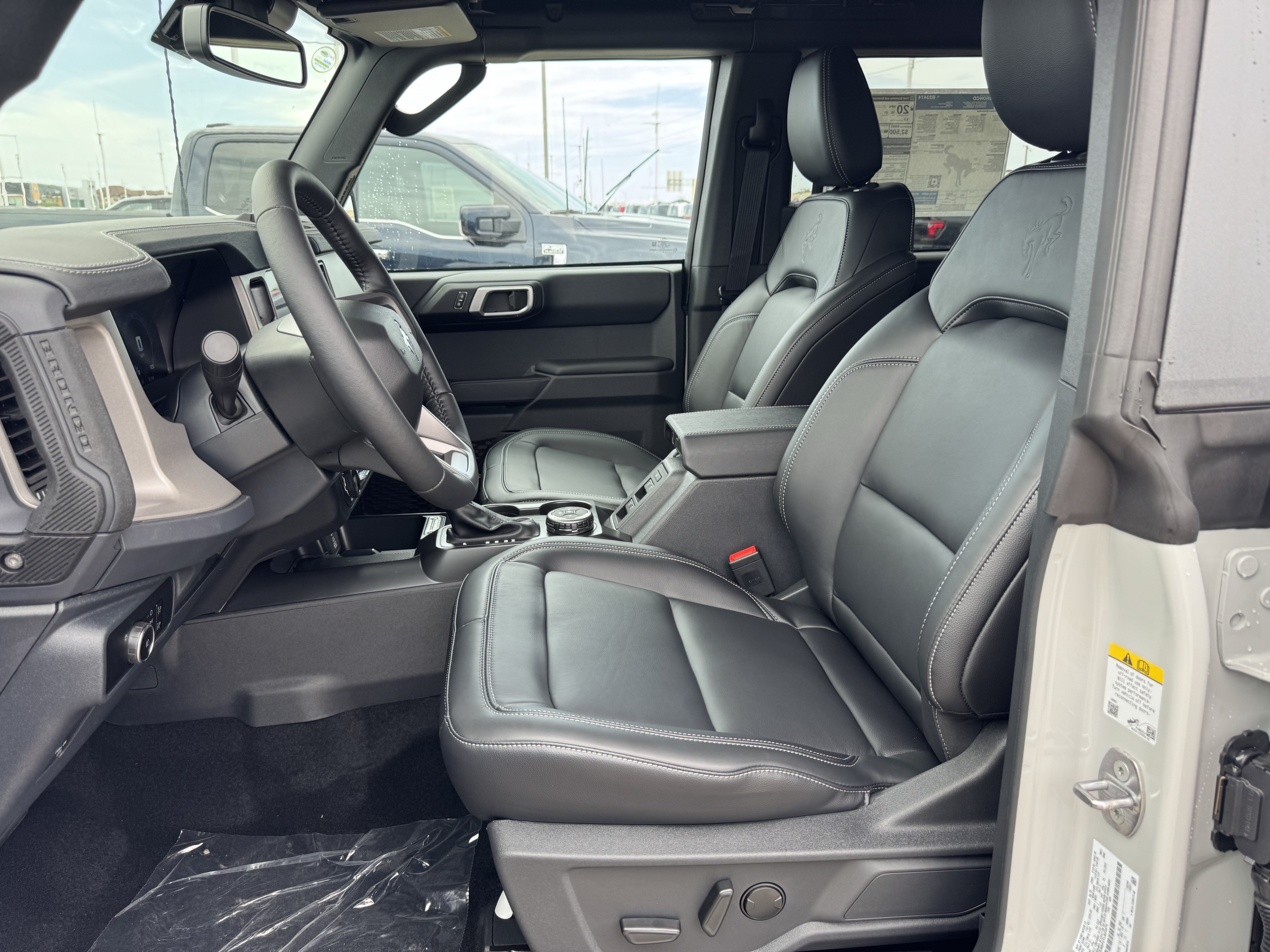New 2026 Avalanche Ford Outer Banks image 18