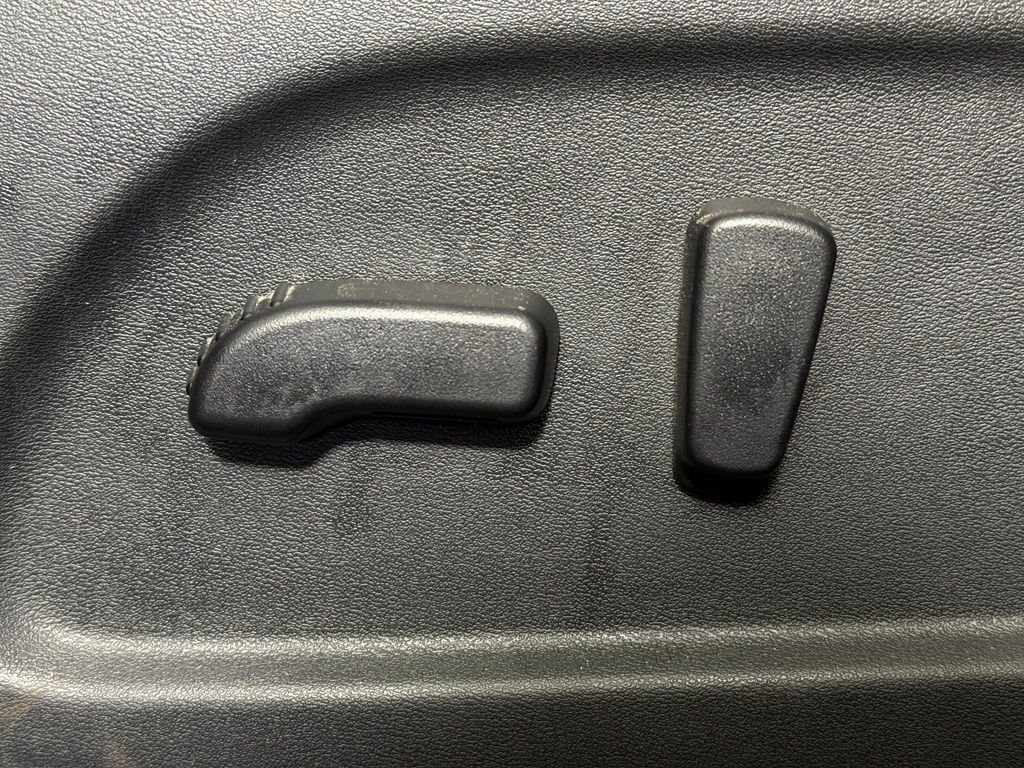2019 Nissan Pathfinder SV - Photo 27