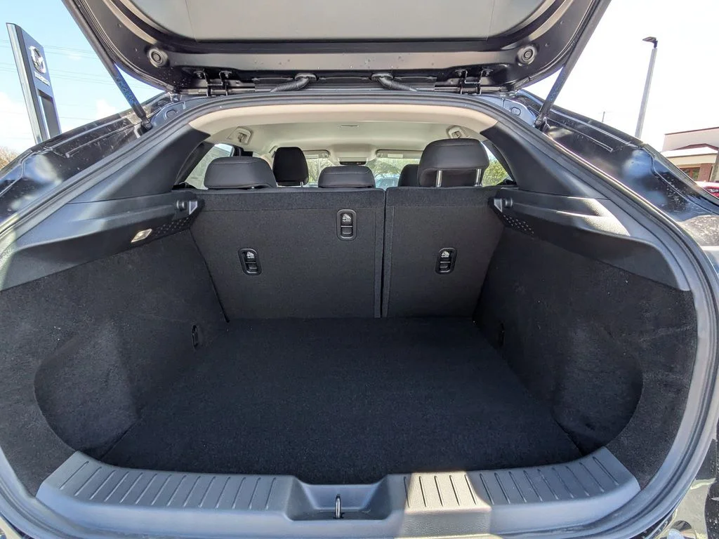 2026 Mazda CX-30 S - Photo 13