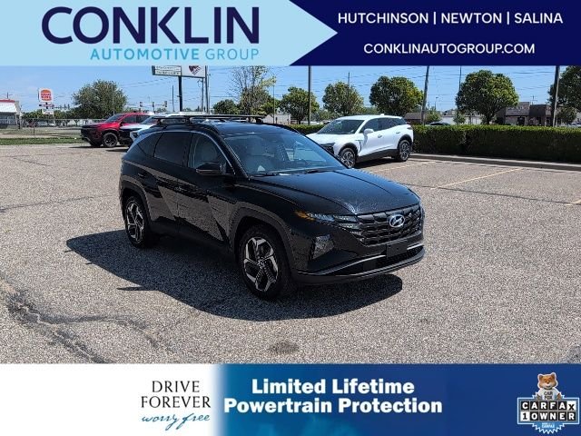 Used 2023 Black Hyundai SEL image 1