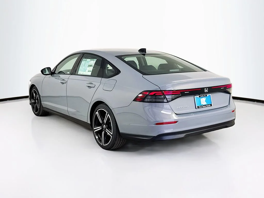 New 2026 Urban Gray Pearl Honda SE image 6