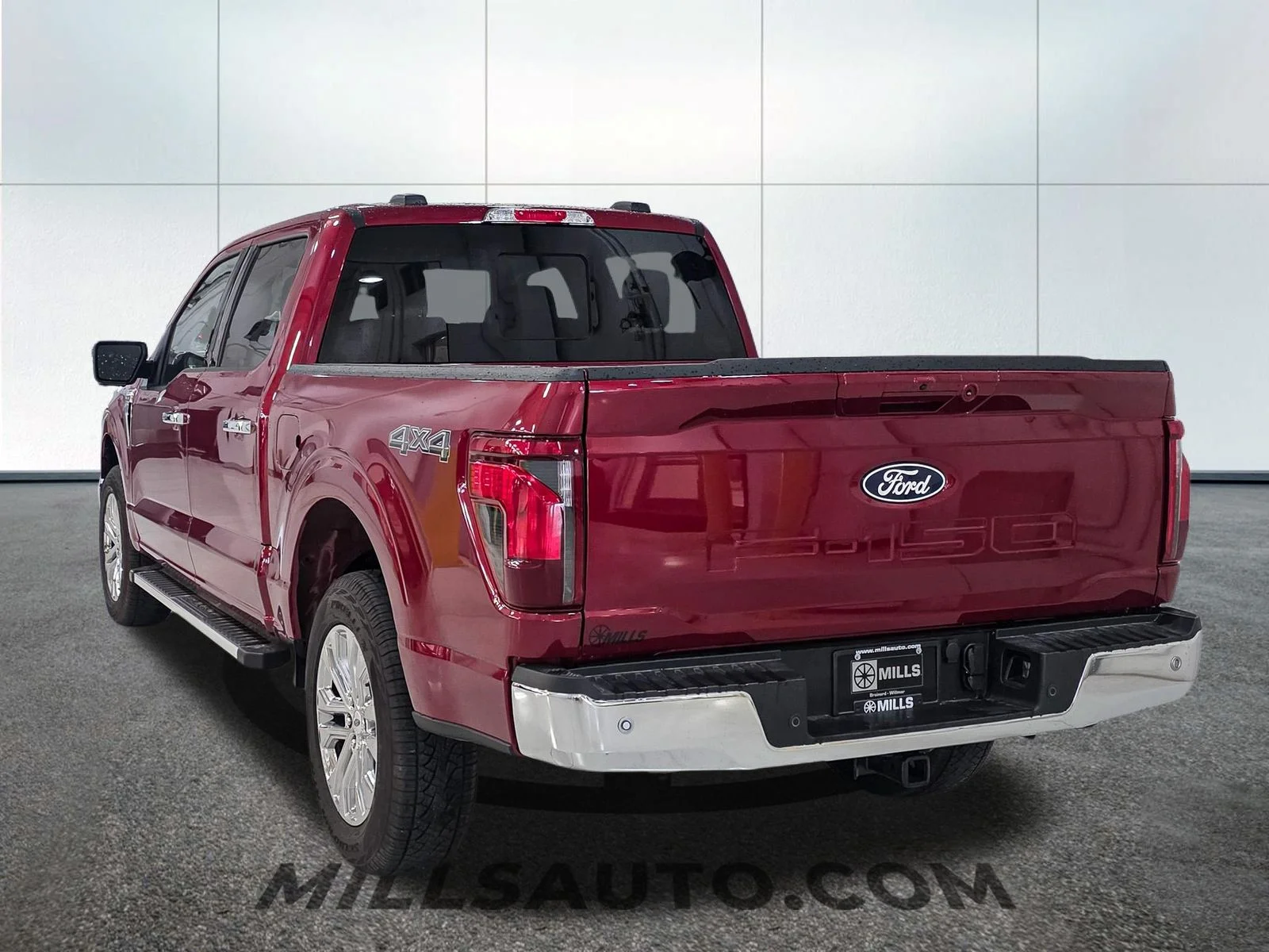 New 2026 Ruby Red Metallic Tinted Clearcoat Ford XLT image 5