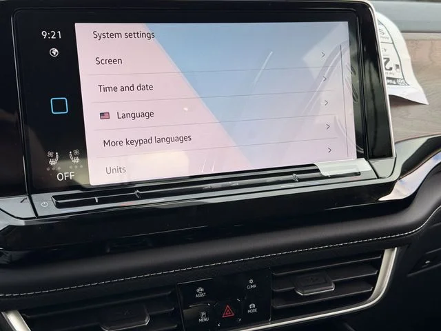 New 2026 White Volkswagen 2.0T SE w/Technology image 13