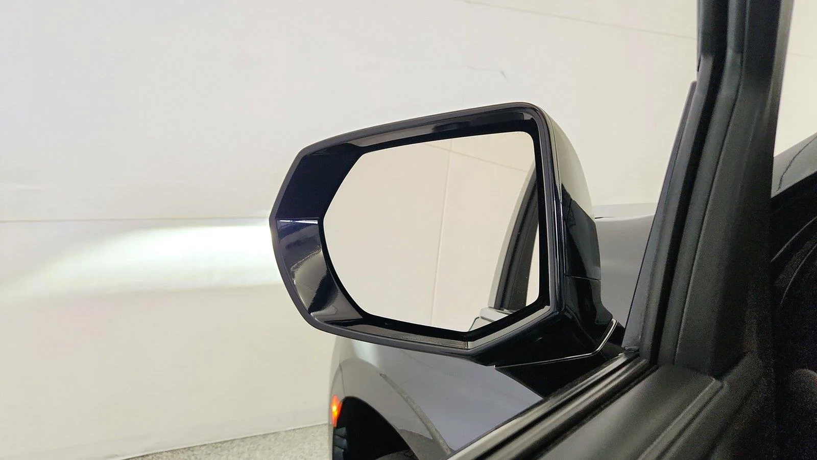 Used 2023 BLACK Chevrolet LS image 24
