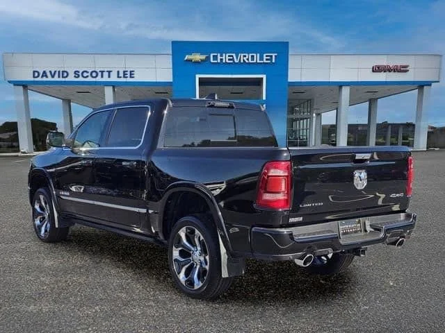 Used 2022 Diamond Black C Ram Limited image 14